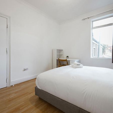 Stratford Double Rooms - 29 Londra Dış mekan fotoğraf