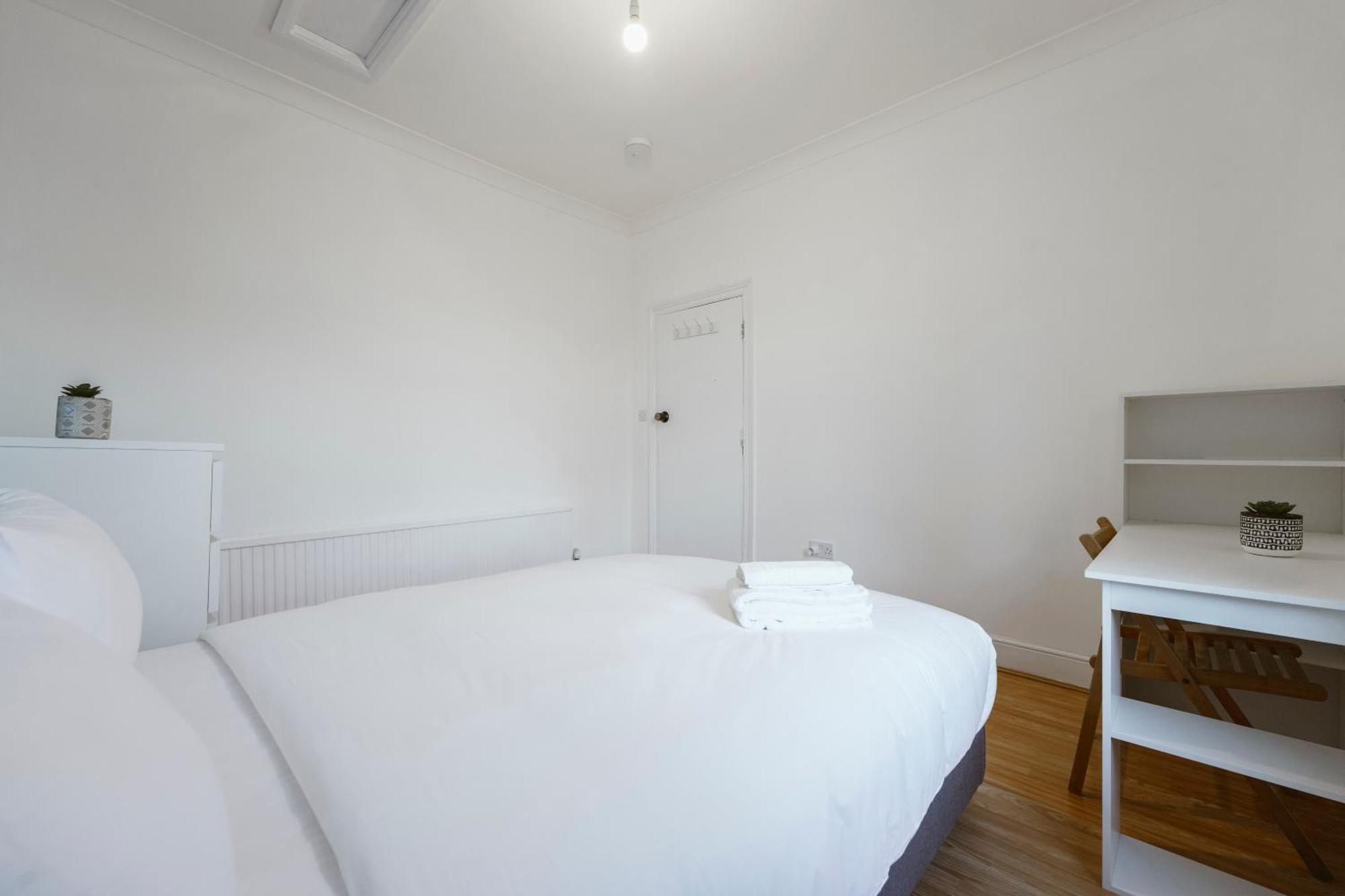 Stratford Double Rooms - 29 Londra Dış mekan fotoğraf